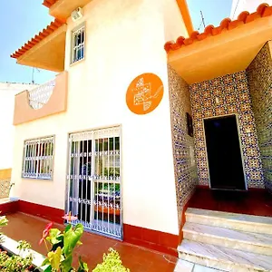 villa-do-carcavelos-lisbon.hotels-lisbon-portugal.com/
